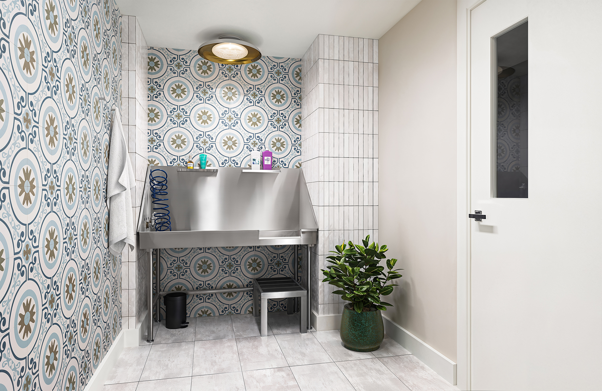 1002 199 Gardner Authentic Dog Wash Final 2 K